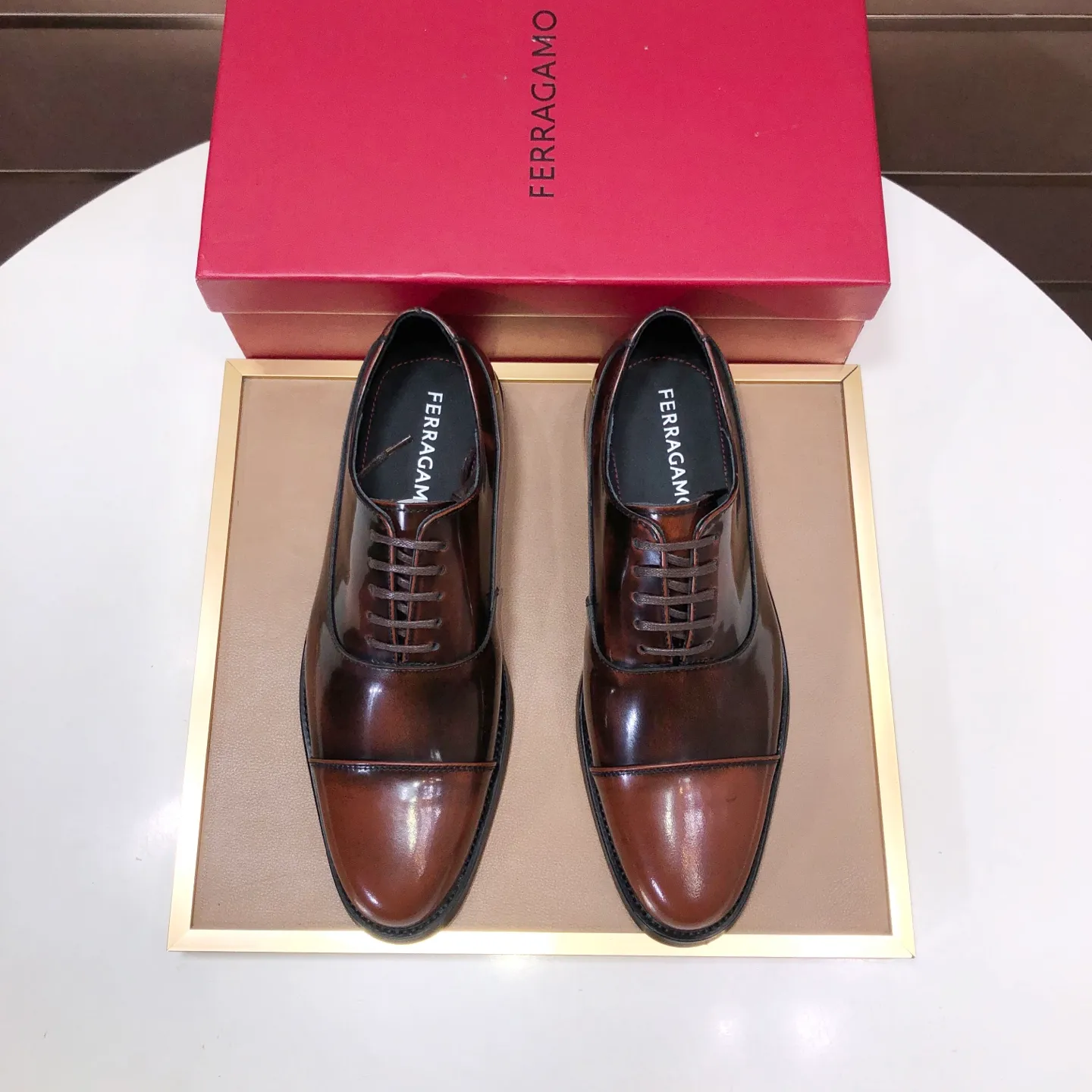 Men's shoes 💰540💰 [Ferragamo/Ferragamo] The latest model from the counter. Original imported high-quality cowhide with open sides + imported 🐂 cowhide lining + original luxury metal buckle + original combination outsole. Comparison is stress-free 38–45 (45 is custom-made and cannot be returned or exchanged)